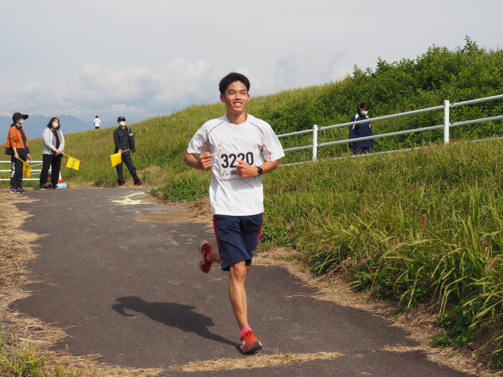 第37回強歩大会が行われました 山梨県立甲府昭和高等学校